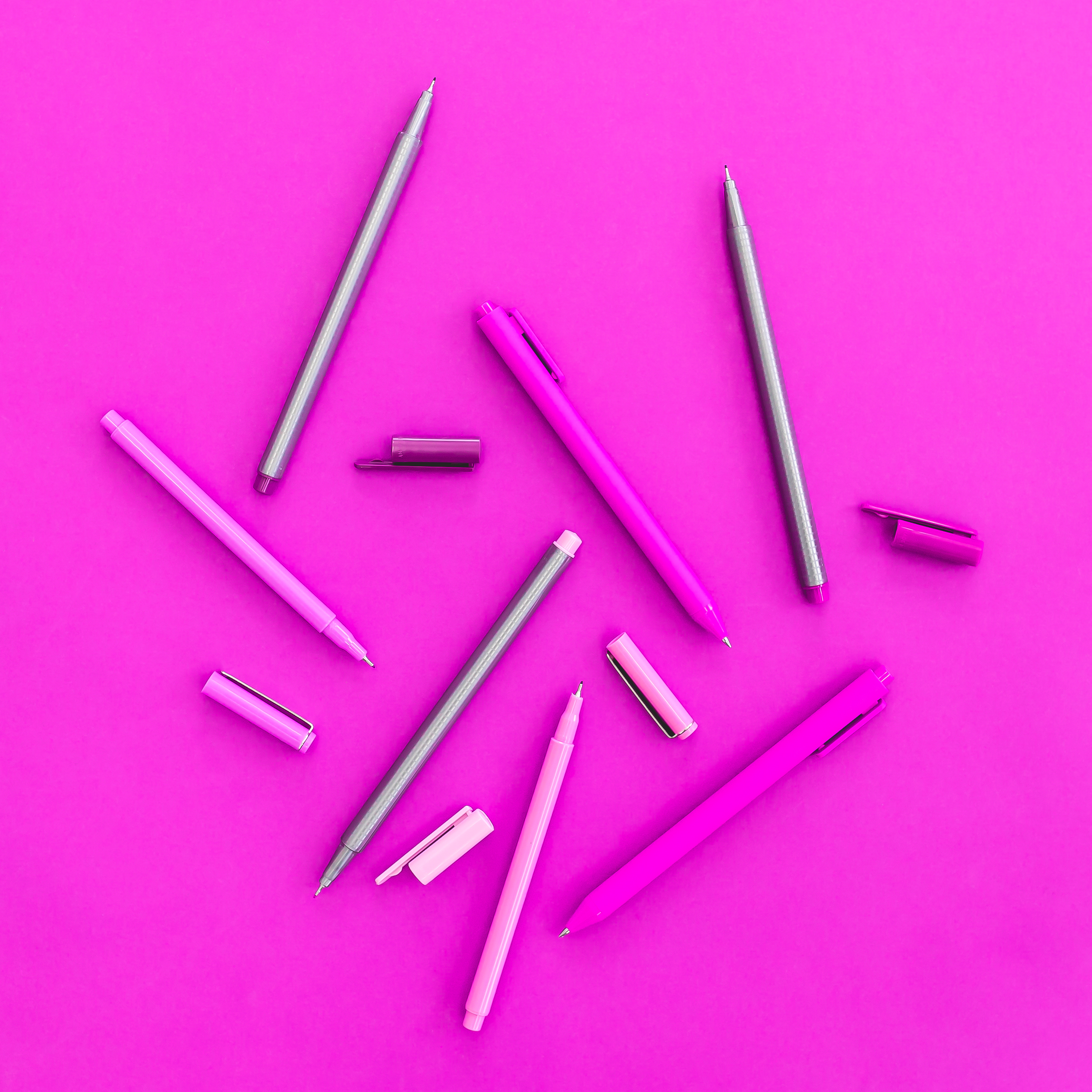 viva magenta