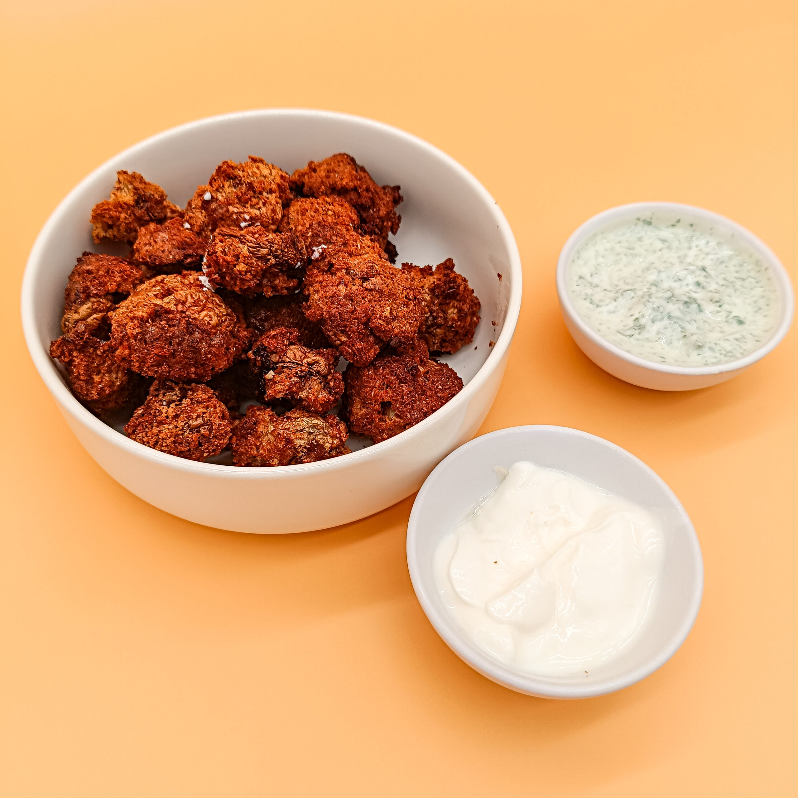 Simple Yogurt & Garlic Dip