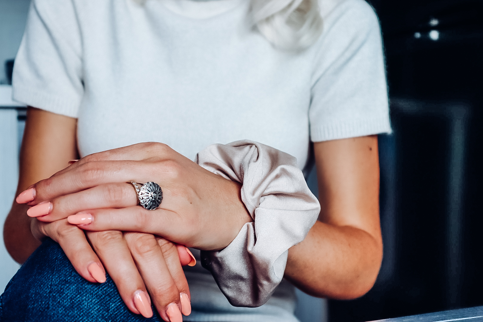 Fix broken nail at home